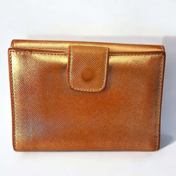 Prada Saffiano Leather Compact Wallet in Metallic Oro Gold with COA - Picture 3 of 12